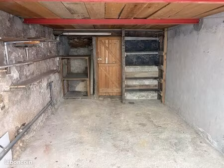 parking/box 18 m² le muy