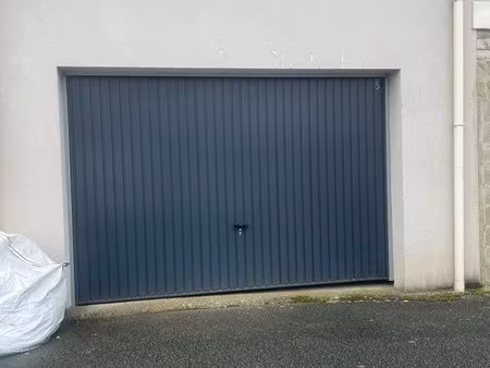 box garage