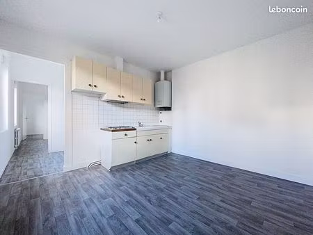 appartement t2 45m2 refait à neuf