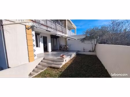 location meublé t3 jardin 2 places parking