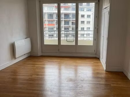 particulier loue très beau t2 grenoble gustave rivet