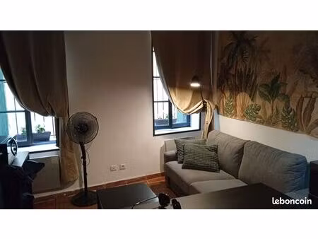 location de deux studios centre historique narbonne
