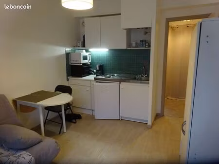 studio meublé 19m² proche place de verdun