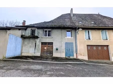 maison virieu m² t-3 à vendre  125 000 €