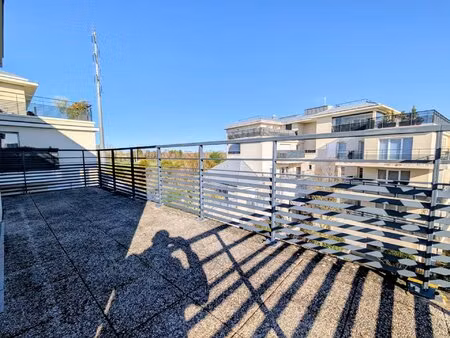 appartement residence 2014 - dpe c - terrasse 17m2