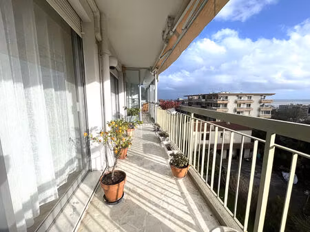 appartement saint-laurent-du-var 4 pièce(s) 88 m2