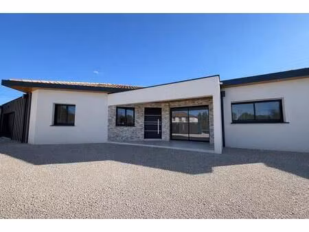 maison contemporaine neuve de plain-pied – 176 m²