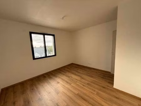 vente maison à saint-étienne-de-montluc (44360) : à vendre / 118m² saint-étienne-de-montlu