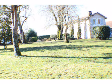 maison 7 pièces de 188 m² avec piscine -parc et dépendance aux portes de mont de marsan (4