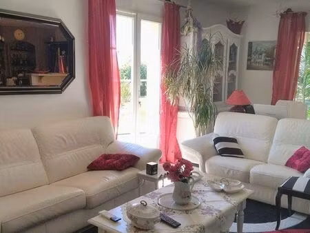 vend maison de plain-pied lumineuse