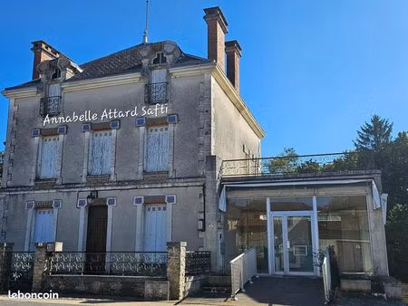 maison 11 pièces 200 m²