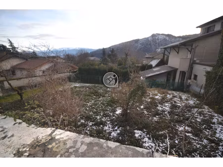 terrain constructible sur saint-paul-de-varces