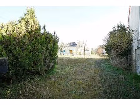 terrain constructible viabilisé à vendre