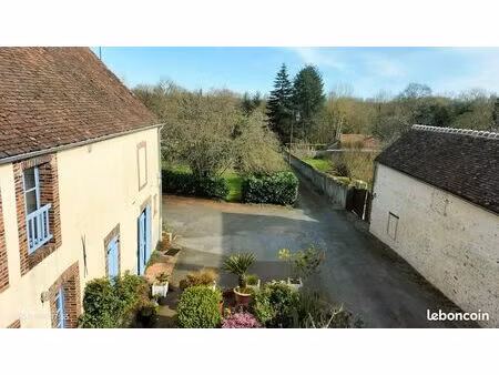 spacieux 3 pièces au calme et ensoleillé