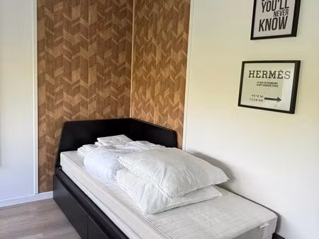 charmant studio meublé au cœur de templeuve 14m²