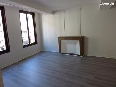 au coeur de loudun loue t3