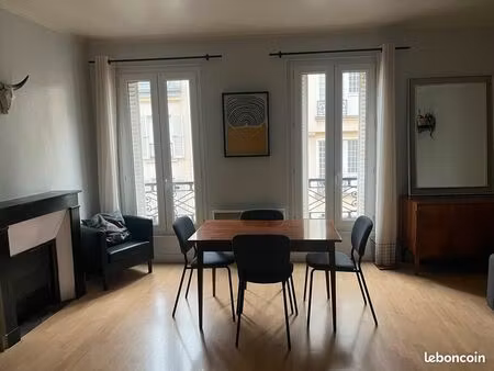 2 pièces avec une terrasse