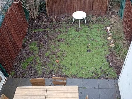 maison dans résidence