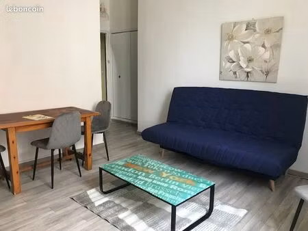 loue studio meublé à tarbes