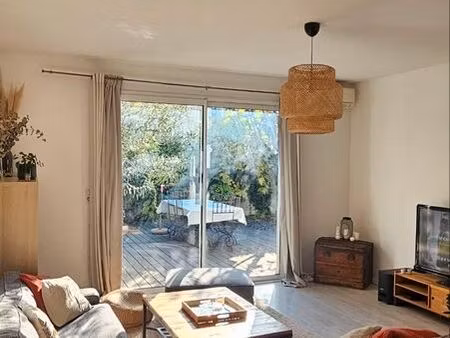 appartement avec cour centre-ville