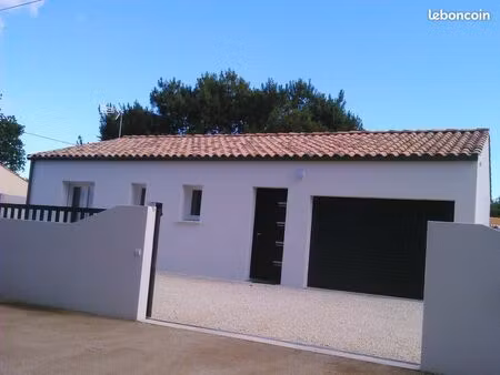 maison 2 chambres - location meublée à l'année