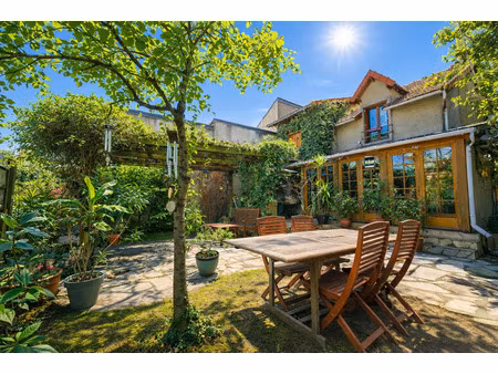 maison 5 pièces - 192 m²