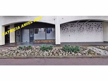 local commercial à vendre