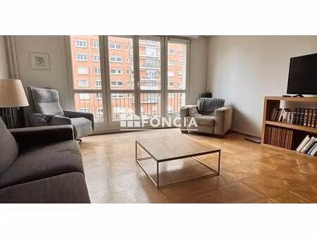 lille vauban - type 3 de 78 90 m2 avec balcon et cave - possibilité garage sécurisé