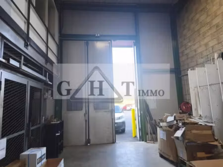 484 m² entrepot bureaux à vendre a saint thibault