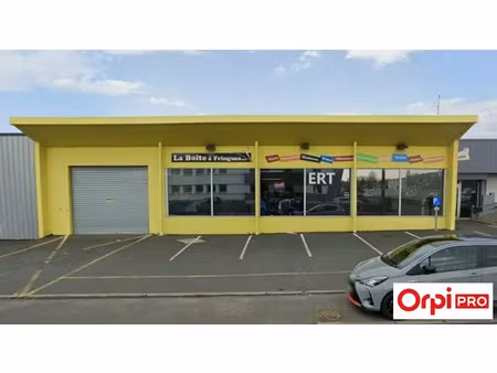 local commercial a louer