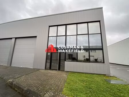 local d'activite à louer