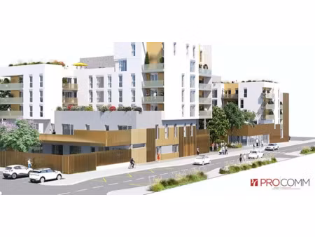 location pure massy 220m² a louer