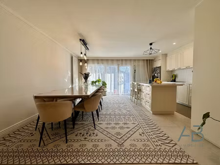 maison familiale 130m2 rénovée avec jardin + local professionn