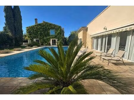 st victoret - propriété de 429 m² avec dépendances  piscine  pool house