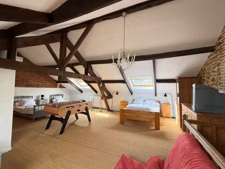 gite/maison en pierre  164m²  avec dépendances sur 945m² de terrain 127 000 €