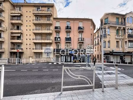 appartement plein centre de beausoleil 2 pièce(s) 28 m2