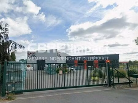 location local d'activités ormes 800 m²