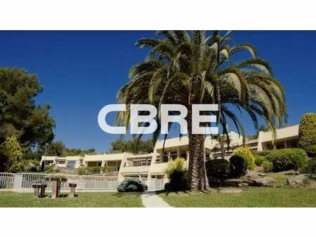 location bureau valbonne 392 m²
