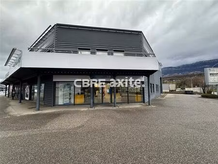 location commerce chambéry 300 m²