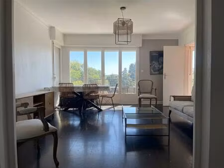 cannes – appartement lumineux avec terrasse de 18 m²