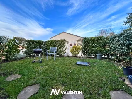 à louer maison 105 18 m² – 990 € |courcelles-chaussy