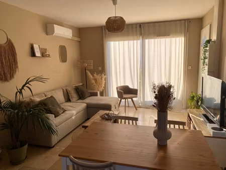 à vendre – appartement t2 avec terrasse