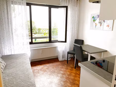 canal st martin  studio meublé – rdc – prêt à louer – cave