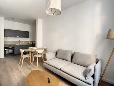 location appartement 2 pièces 33 m² à nice (06100)