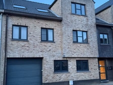 appartement te huur in belsele met 2 slaapkamers