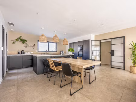 maison 5 pièces 121 m² à vendre / acheter le thou 17290 ? | era immobilier