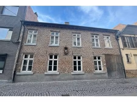 appartement te huur in sint-truiden met 1 slaapkamer
