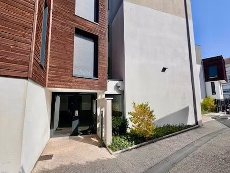 location appartement 1 pièce 21 m² à troyes (10000)