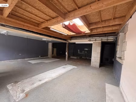 vente maison 4 pièces 84 m² à chateaulin (29150)  108 600 €