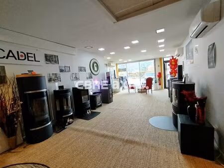 location local commercial 70m² sevrier 74320